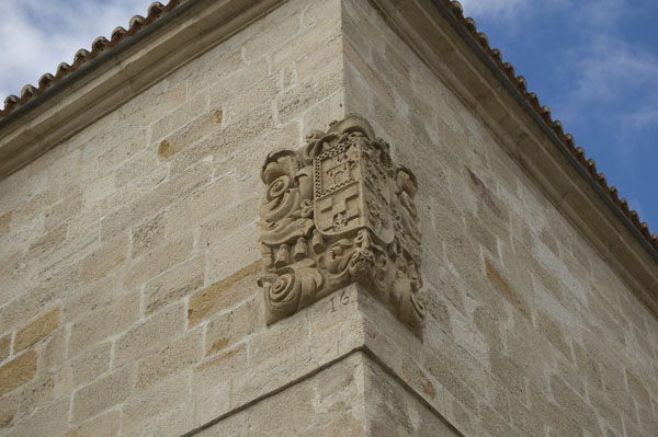 Recorrido por templos y conventos fuera del románico.