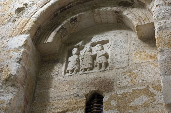 Recorrido a través de las imágenes de algunos monumentos románicos que se conservan en la ciudad.
