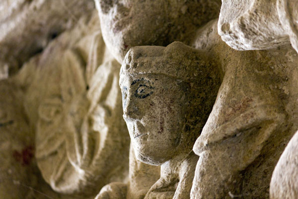 Recorrido a través de las imágenes de algunos monumentos románicos que se conservan en la ciudad.